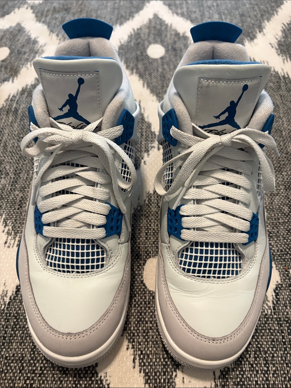 Air Jordan 4 Retro Military Blue